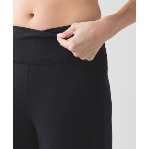 NEW Lululemon Sit In Stillness High Rise Luon Wide Leg Pants BLACK SIZE 2 - Picture 3 of 14